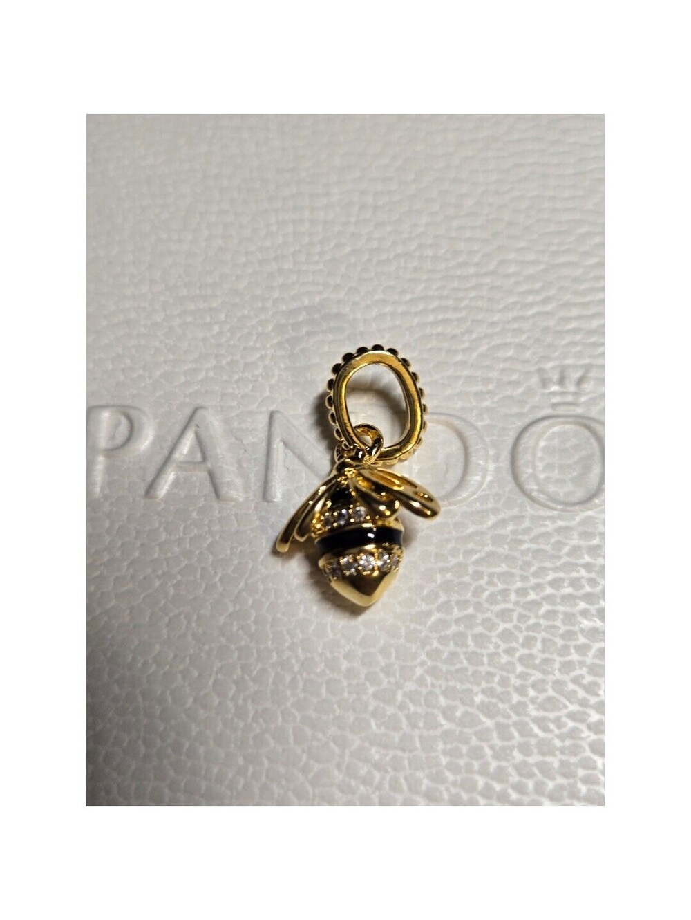 Pandora bee charm